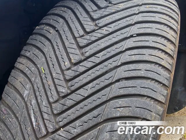 Mercedes-Benz E-Класс 2017 thumb 12