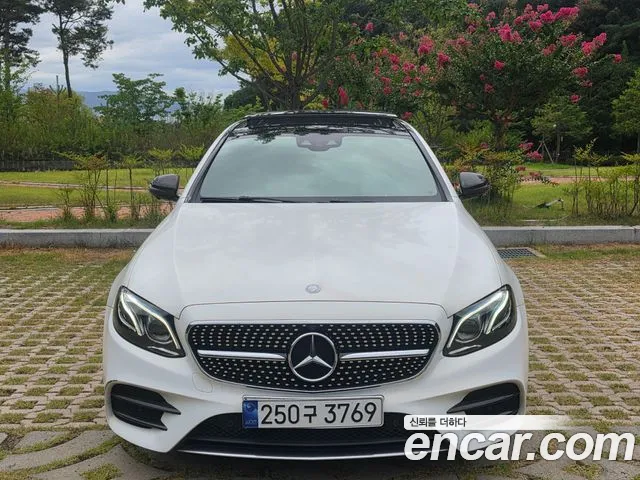 Mercedes-Benz E-Класс 2017 thumb 5