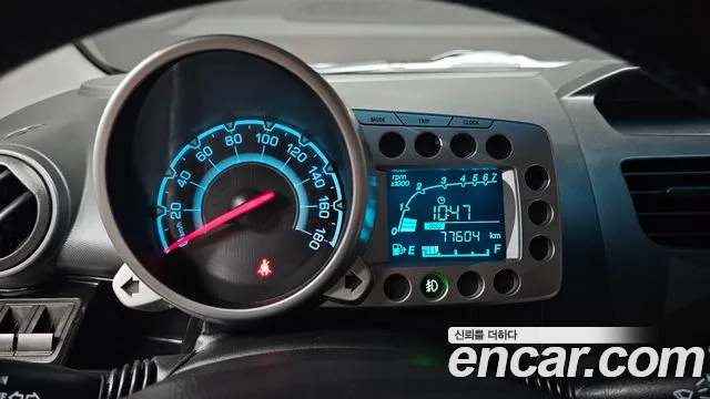 Chevrolet Spark 2012 thumb 7