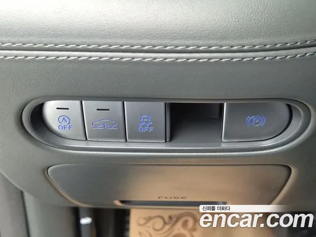 Genesis G90 2023 thumb 10
