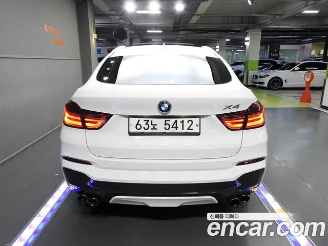 BMW X4 2017 thumb 6