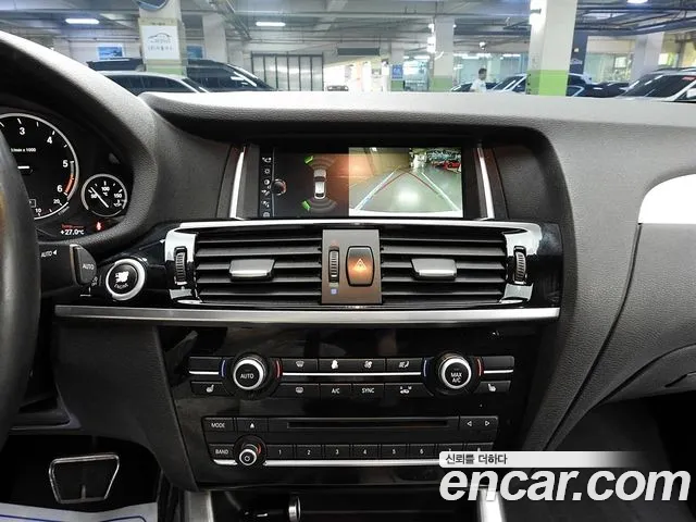 BMW X4 2017 thumb 2