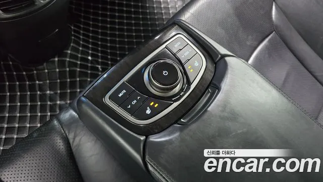 Hyundai Grandeur 2013 thumb 7