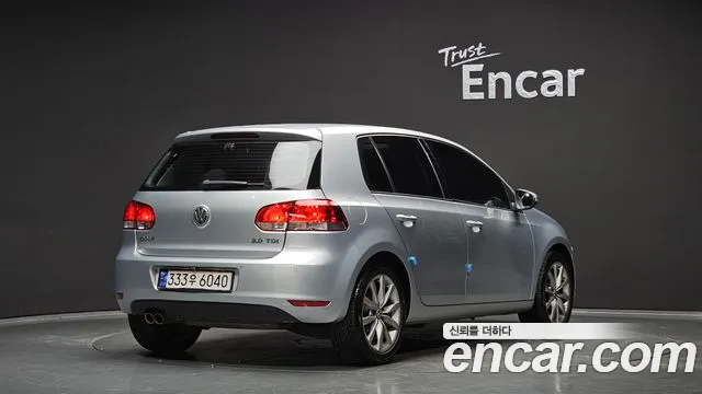Volkswagen Golf Sportsvan 2011 thumb 12