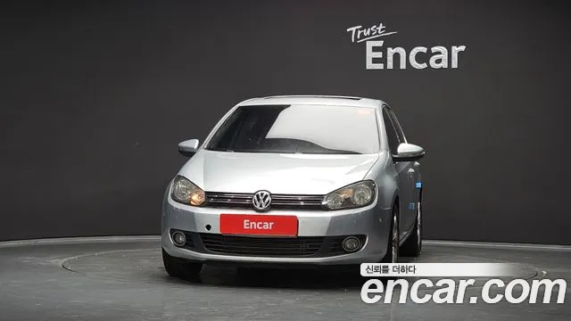 Volkswagen Golf Sportsvan 2011 thumb 9