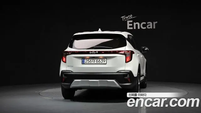 Kia Seltos 2024 thumb 6