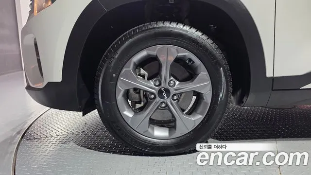 Kia Seltos 2024 thumb 7
