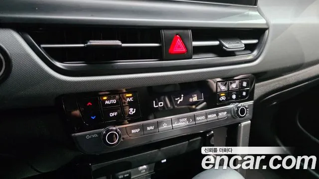 Kia Seltos 2024 thumb 9