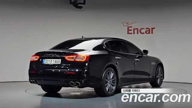Maserati Quattroporte 2020 thumb 2