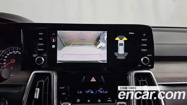 Kia Sorento 2023 thumb 3