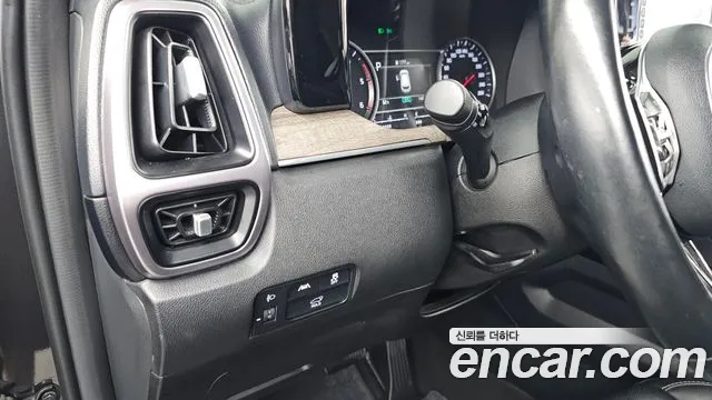 Kia Sorento 2023 thumb 8