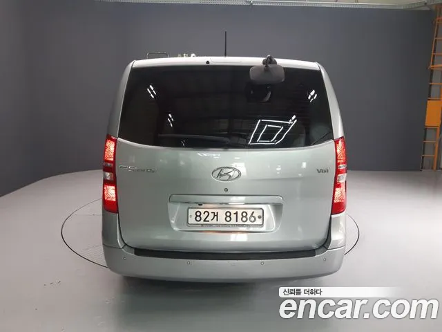 Hyundai Starex 2016 thumb 11