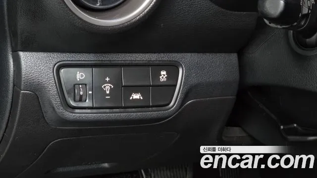 Kia K3 2018 thumb 8