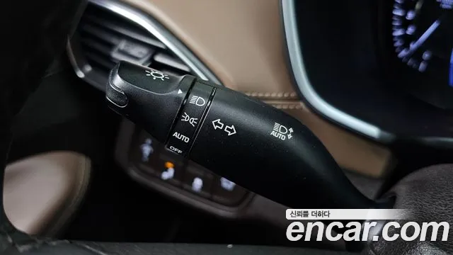 Hyundai Santa Fe 2019 thumb 5