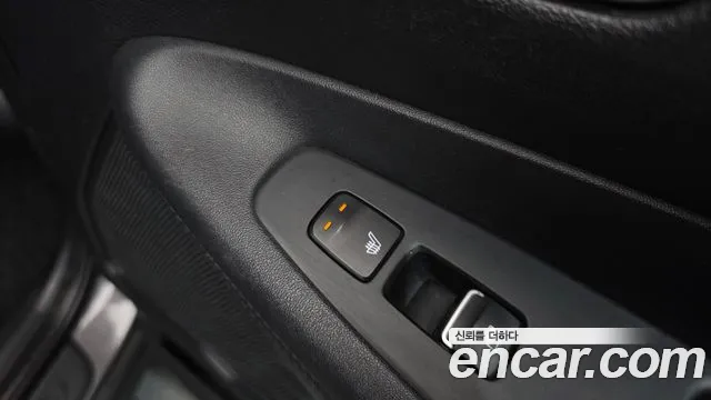 Hyundai Santa Fe 2019 thumb 6