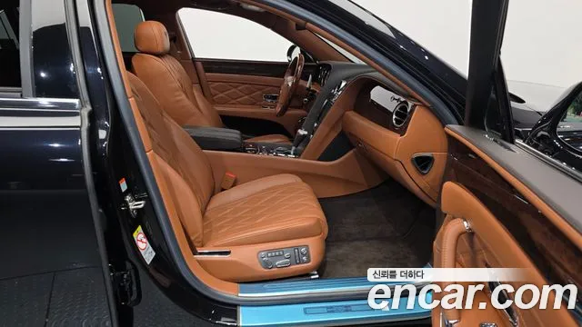 Bentley Flying Spur 2016 thumb 8