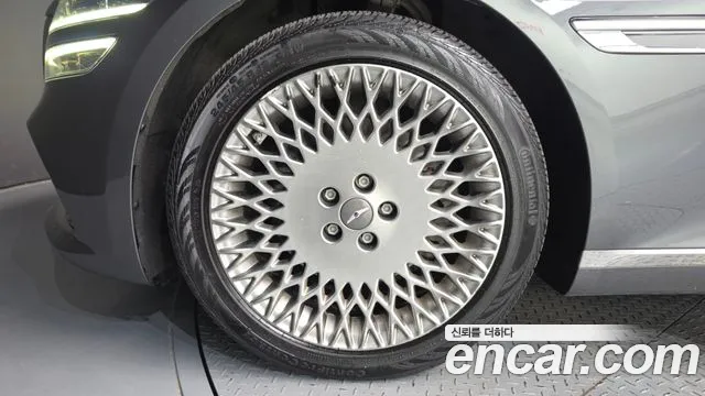 Genesis G80 2020 thumb 4