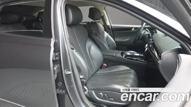 Genesis G80 2020 thumb 3