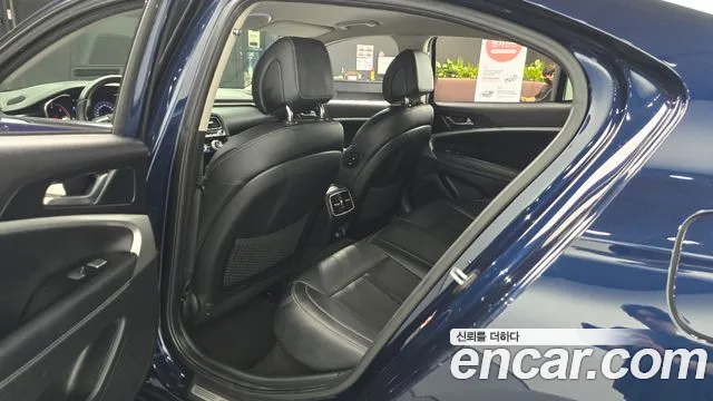 Genesis G70 2019 thumb 6