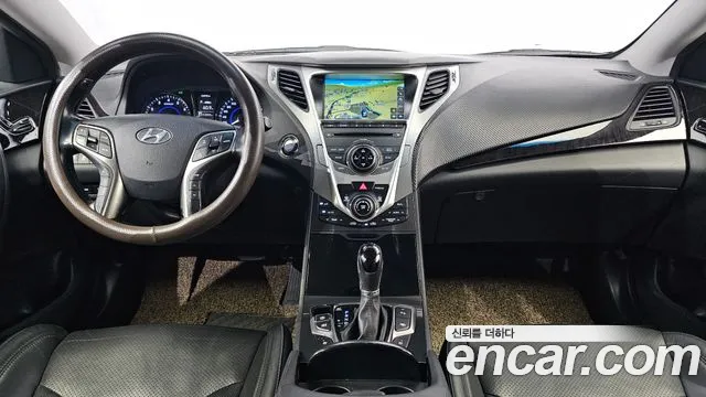 Hyundai Grandeur 2013 thumb 6