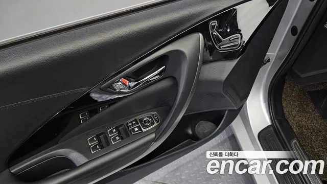 Hyundai Grandeur 2013 thumb 2