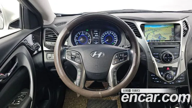 Hyundai Grandeur 2013 thumb 10