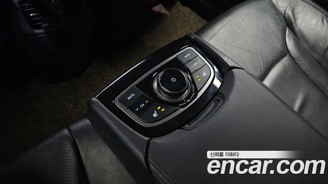 Hyundai Grandeur 2013 thumb 4