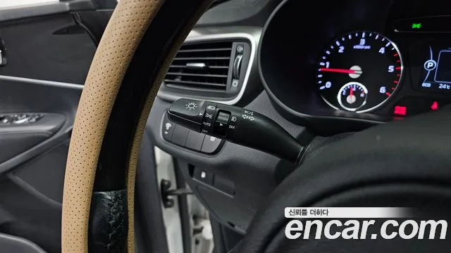 Kia Sorento 2015 thumb 9