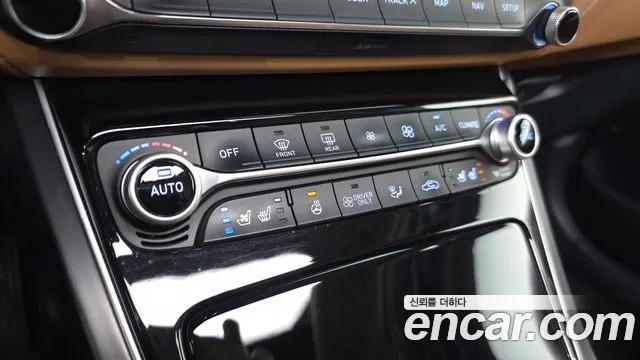 Hyundai Grandeur 2017 thumb 4