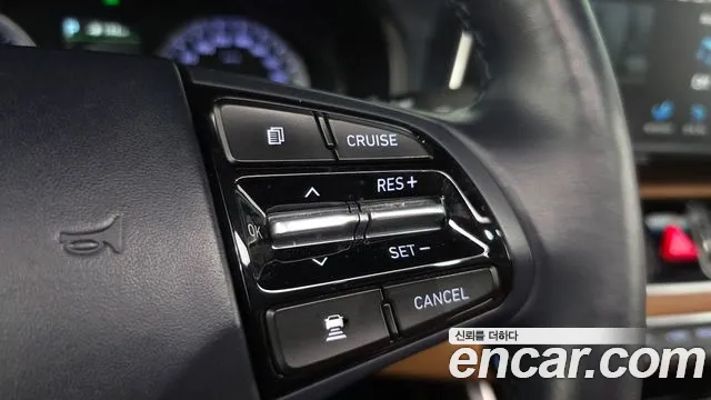 Hyundai Grandeur 2017 thumb 6