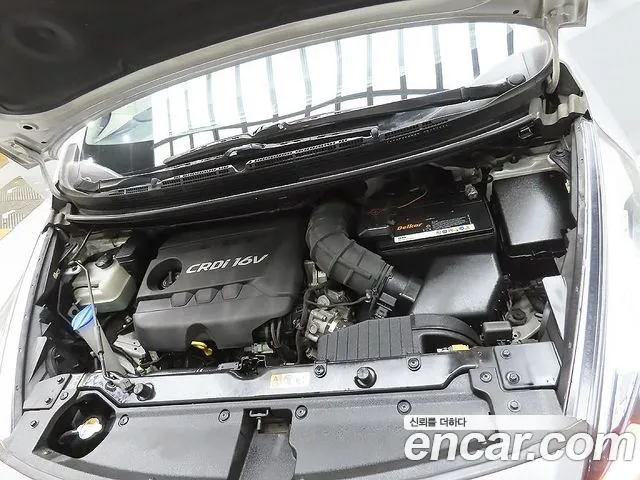Kia Carens 2013 thumb 3