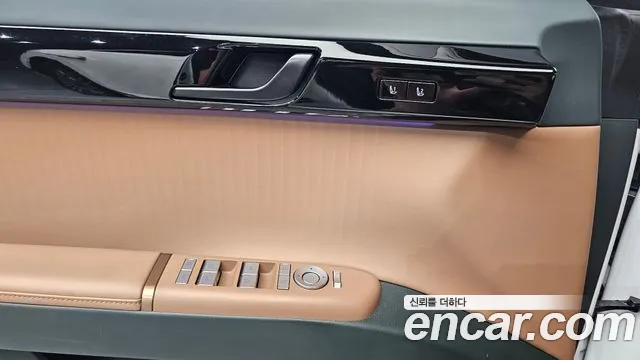 Hyundai Grandeur 2023 thumb 2