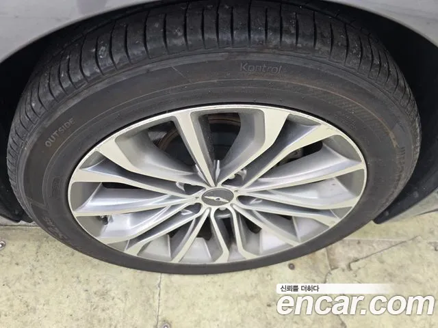Hyundai Genesis 2014 thumb 7