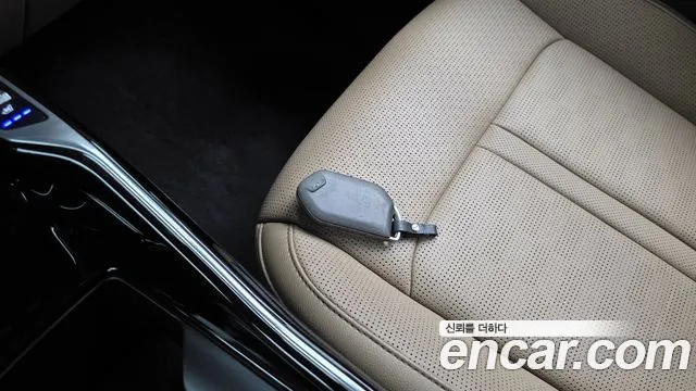 Kia Sorento 2023 thumb 2