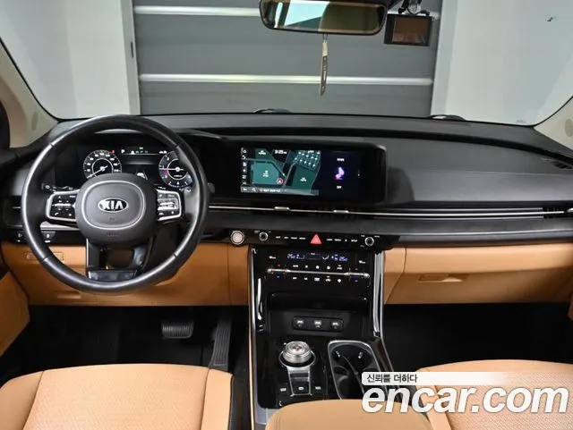 Kia Carnival 2020 thumb 2