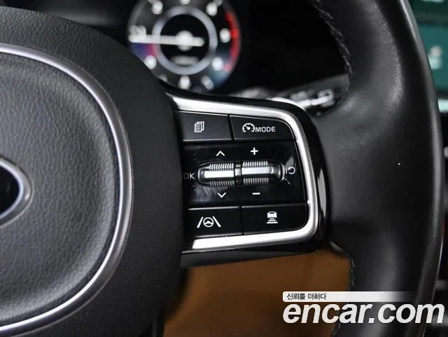 Kia Carnival 2020 thumb 3