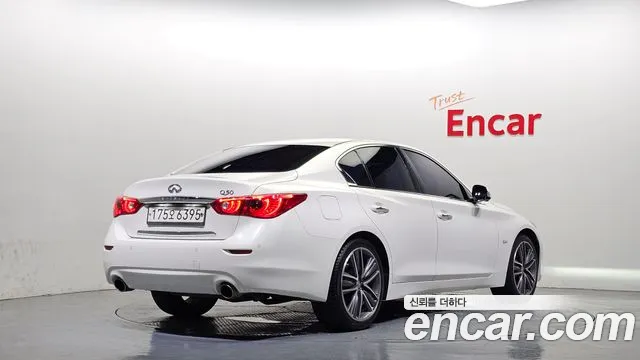 Infiniti Q50 2014 thumb 10