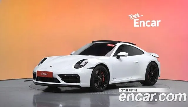 Porsche 911 2023 thumb 6