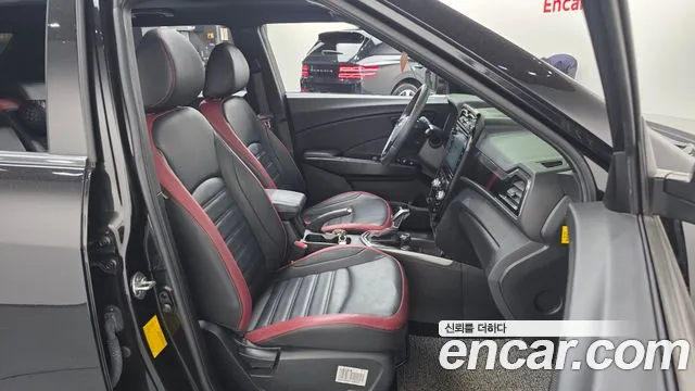 KG_Mobility_Ssangyong TIBOLI 2022 thumb 12