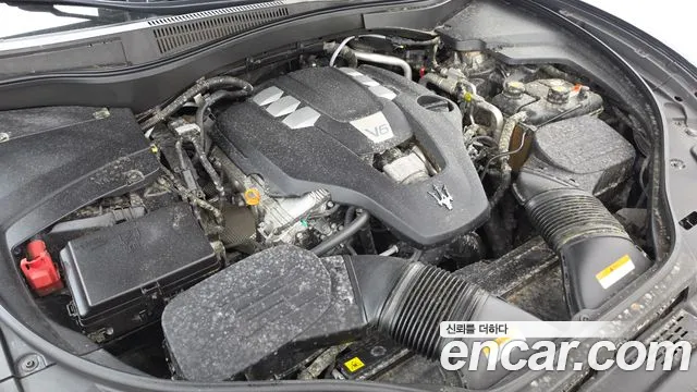 Maserati Levante 2018 thumb 3
