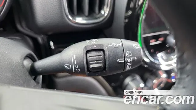 Mini Countryman 2021 thumb 9
