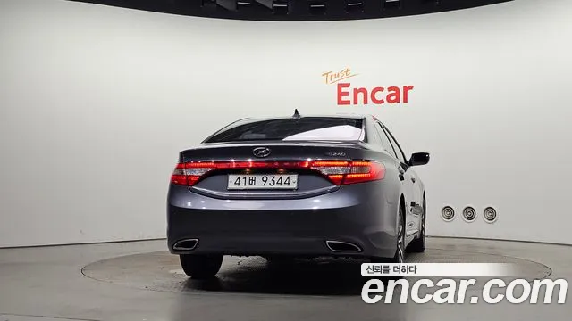 Hyundai Grandeur 2012 thumb 12