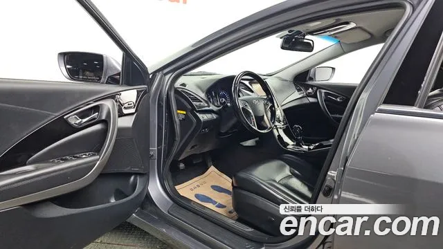 Hyundai Grandeur 2012 thumb 8