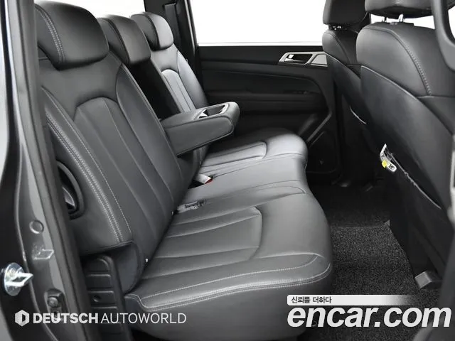 KG_Mobility_Ssangyong Rexton 2019 thumb 5