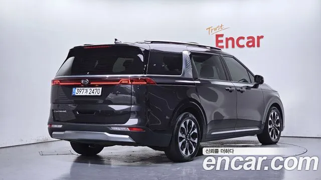 Kia Carnival 2021 thumb 11