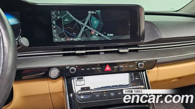 Kia Carnival 2021 thumb 3