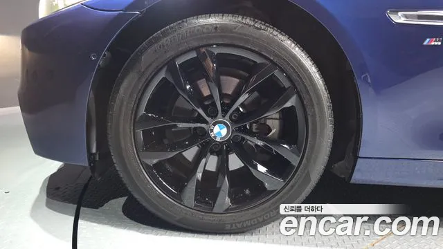 BMW 5 серии 2016 thumb 6