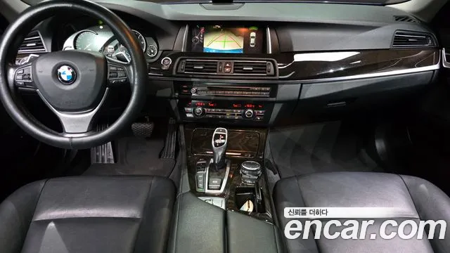 BMW 5 серии 2016 thumb 7