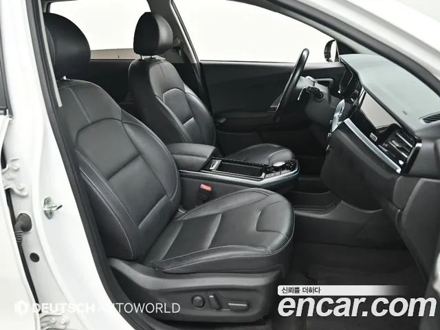 Kia Niro 2022 thumb 12