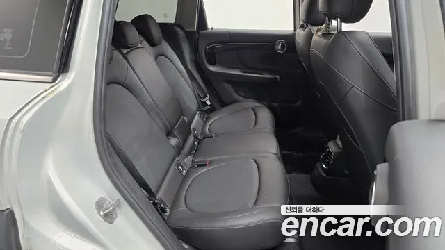 Mini Countryman 2021 thumb 10